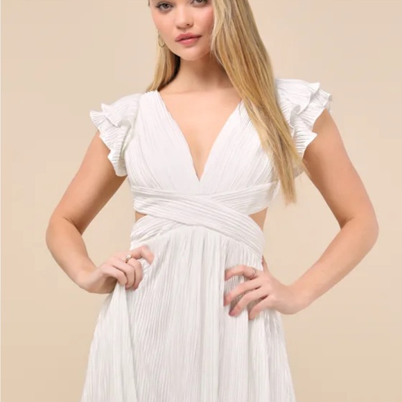 Lulu's White Backless Ruffle Dress - Picture 4 of 5
